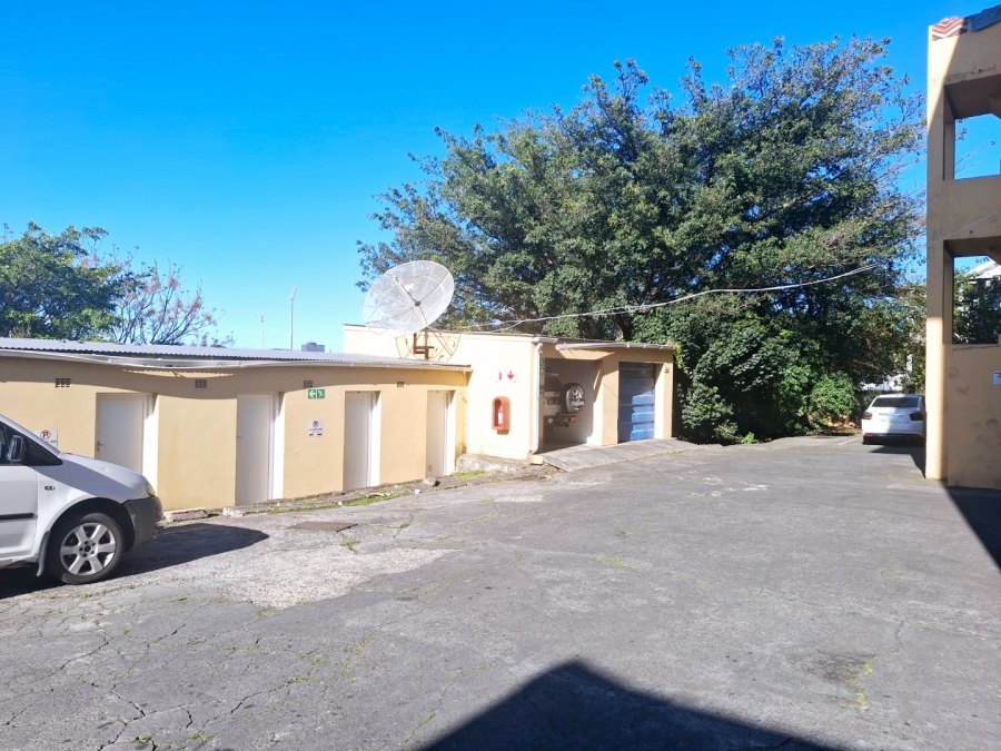 4 Bedroom Property for Sale in Southernwood Eastern Cape